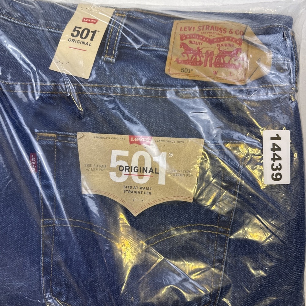 NEW Levis 501 XX Jeans Men's Levi's Original Fit  Straight Leg 54x32 Denim NWT - Picture 3 of 3